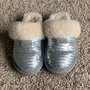 Kids Ugg slippers